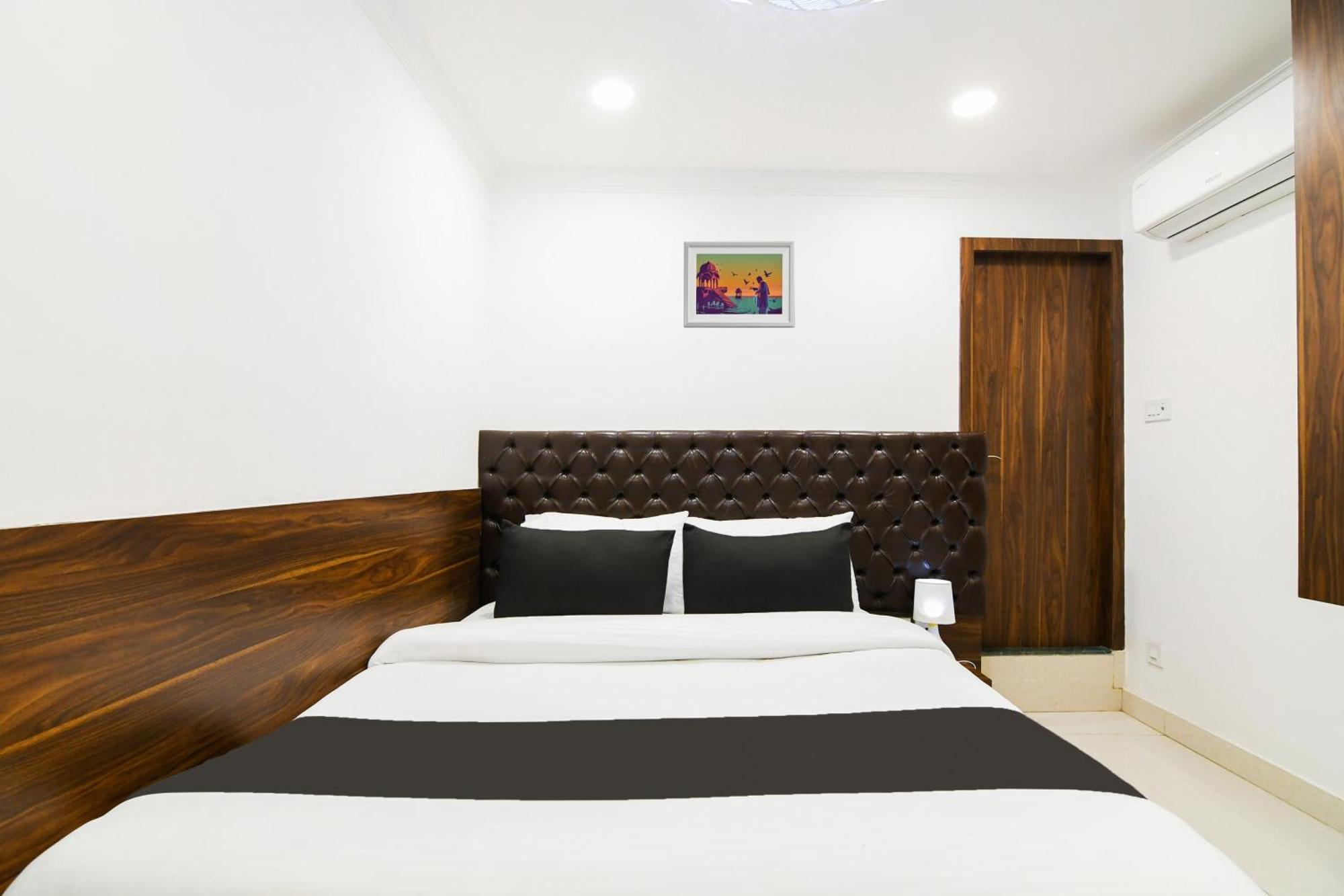 Super Hotel O Eminent Hotel Calcutta  Esterno foto