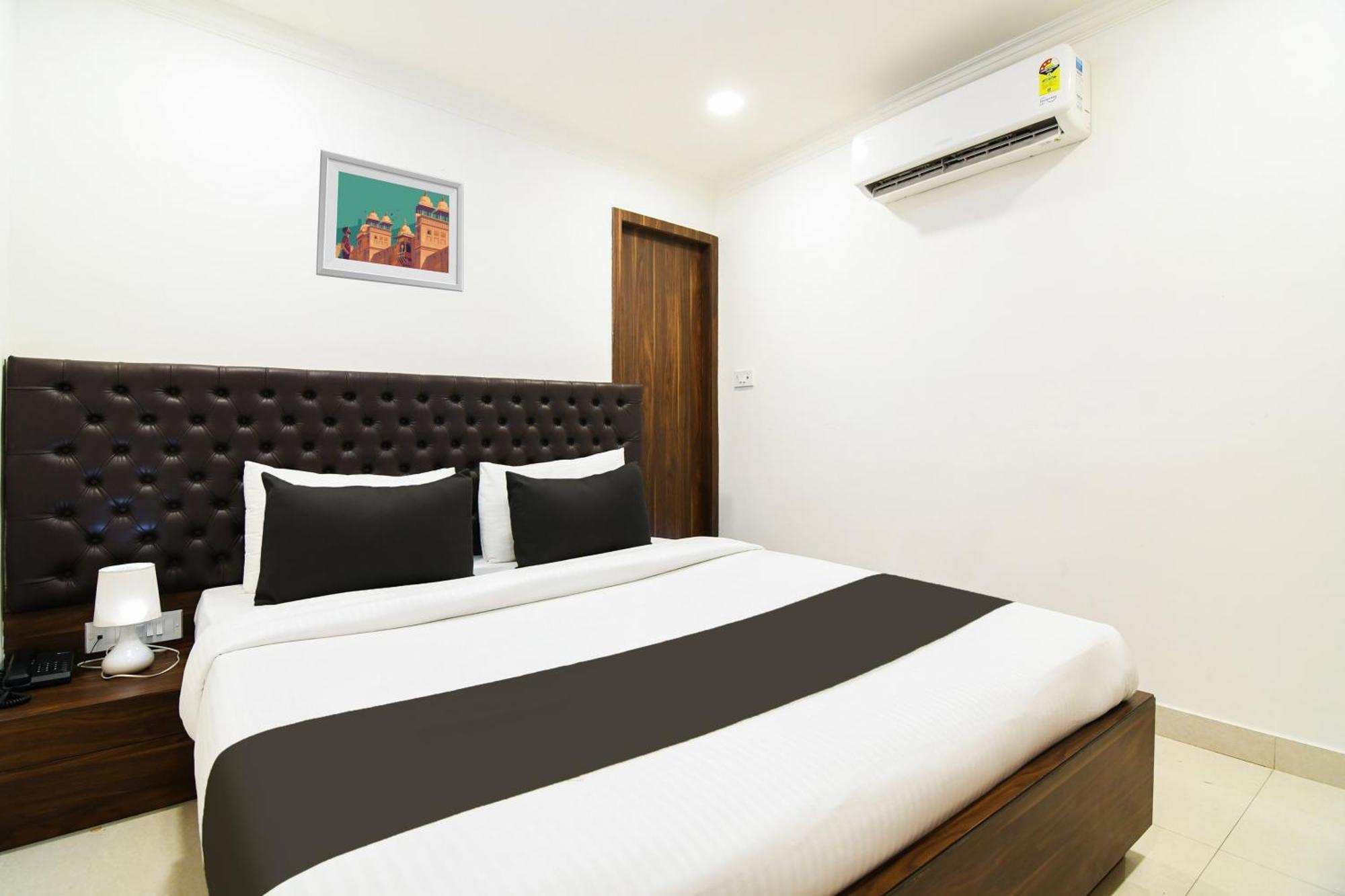 Super Hotel O Eminent Hotel Calcutta  Esterno foto