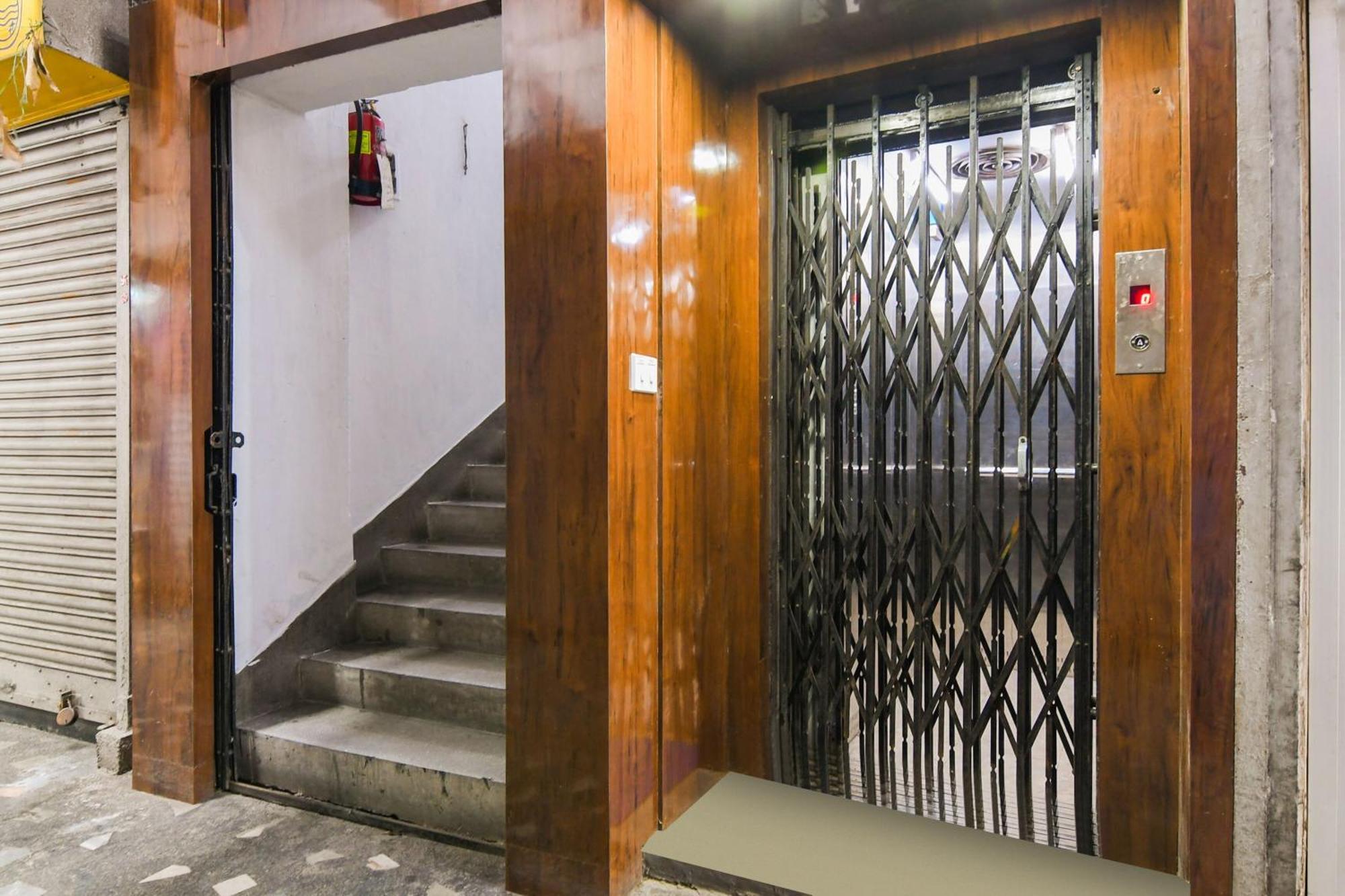 Super Hotel O Eminent Hotel Calcutta  Esterno foto